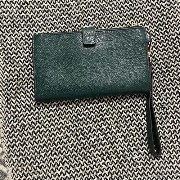 Michael Kors Double Zip Wallet/Phone Case Wristlet Green Leather - Picture 3 of 14